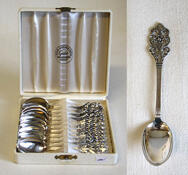 Kaffeskedar 11 st i schatull silver